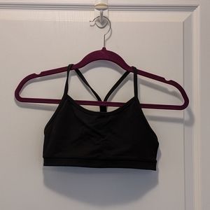 Lululemon power Y bra black  size 4 sports bra
